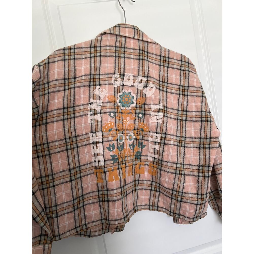 Altar’d state “see the good in all things” flannel size small - Picture 4 of 6
